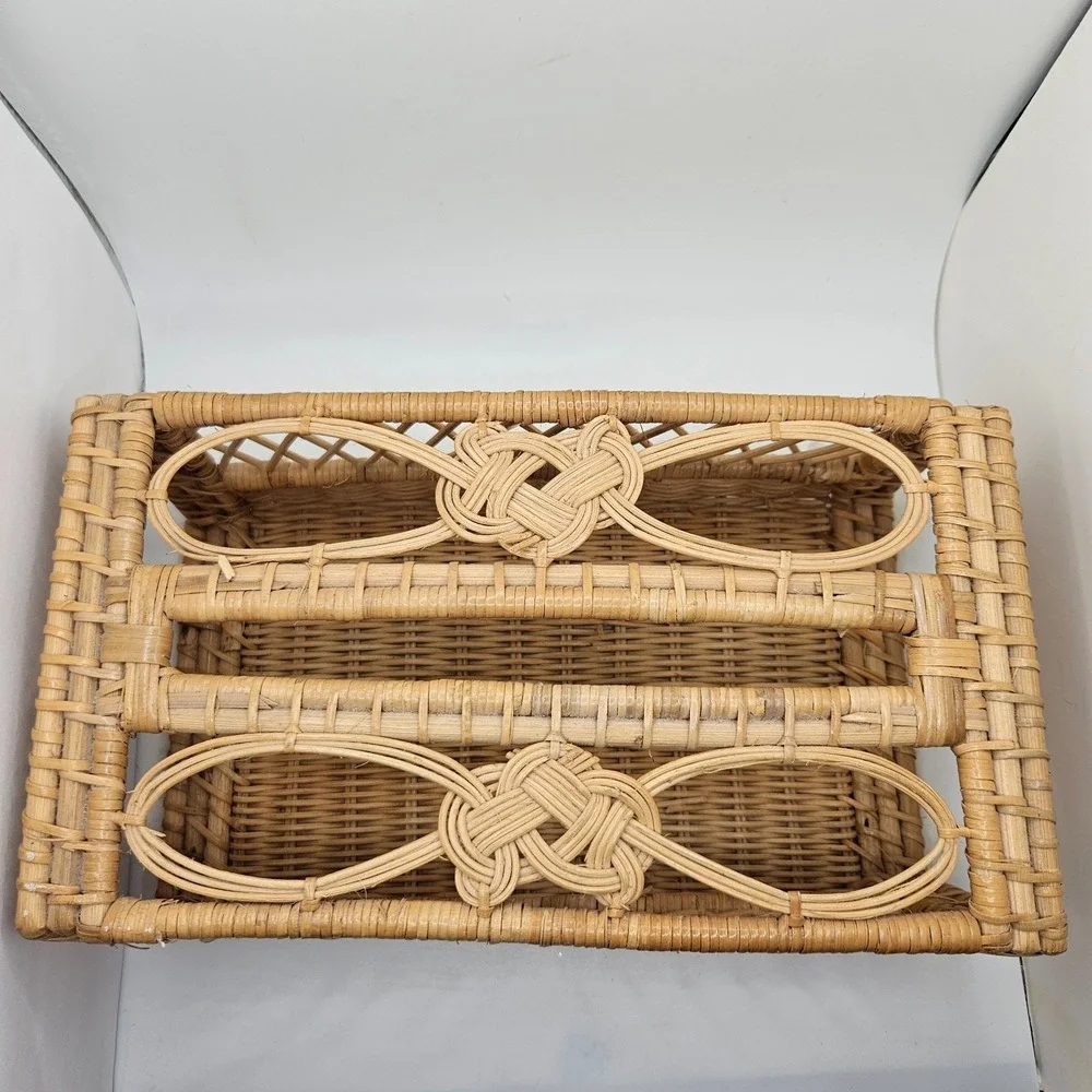 Vintage Wicker Rattan Tissue Box Cover Cottagecore Grannycore Boho Bathroom